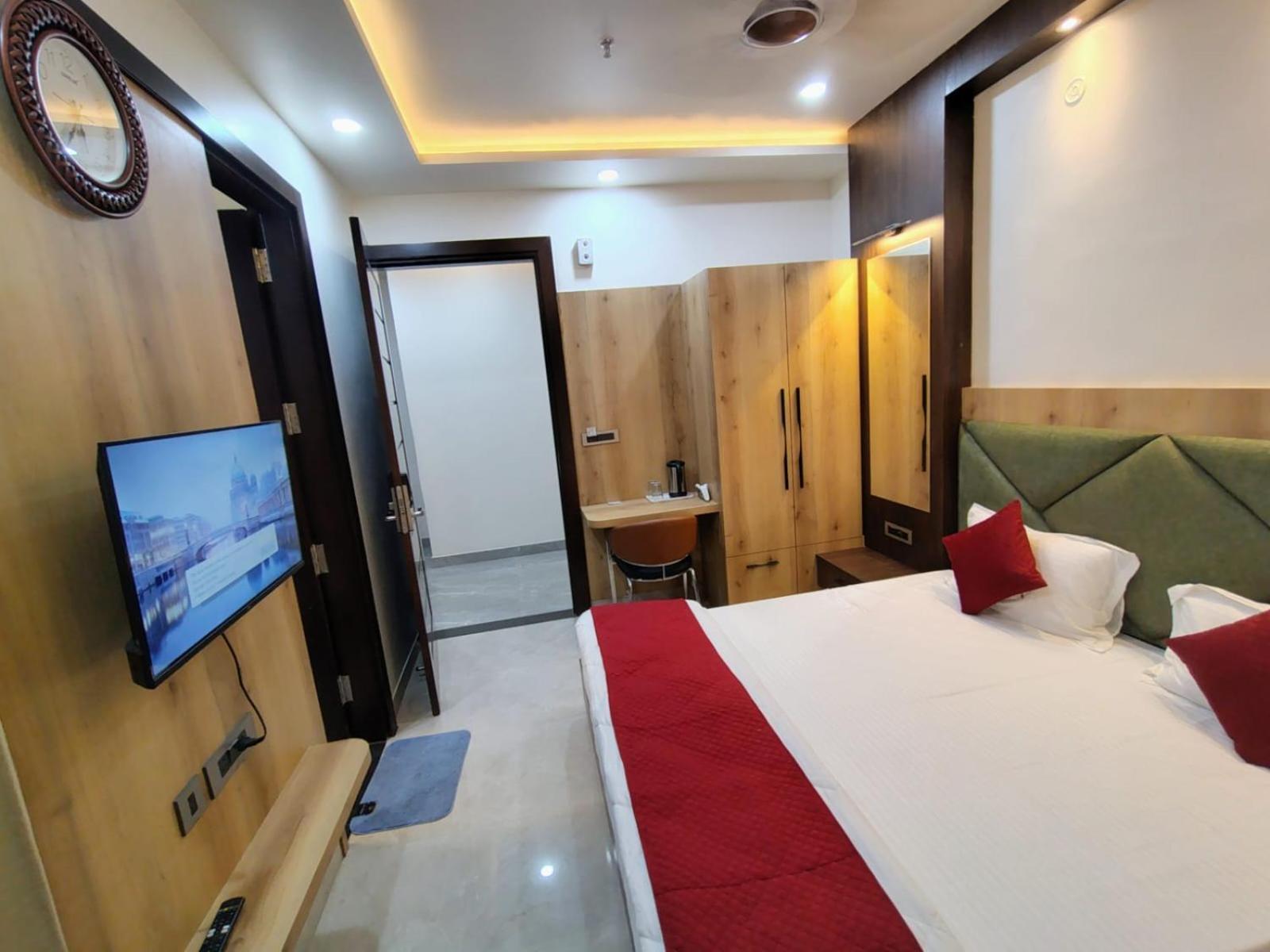 Celebration Guest House لاكناو المظهر الخارجي الصورة